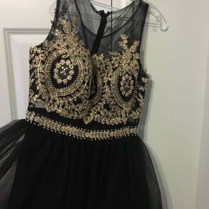 Black & gold prom dress